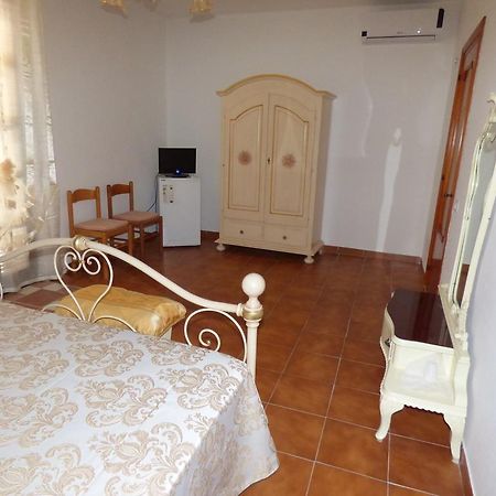 פורטו אוטיאולו B&B Baia Turchese חדר תמונה