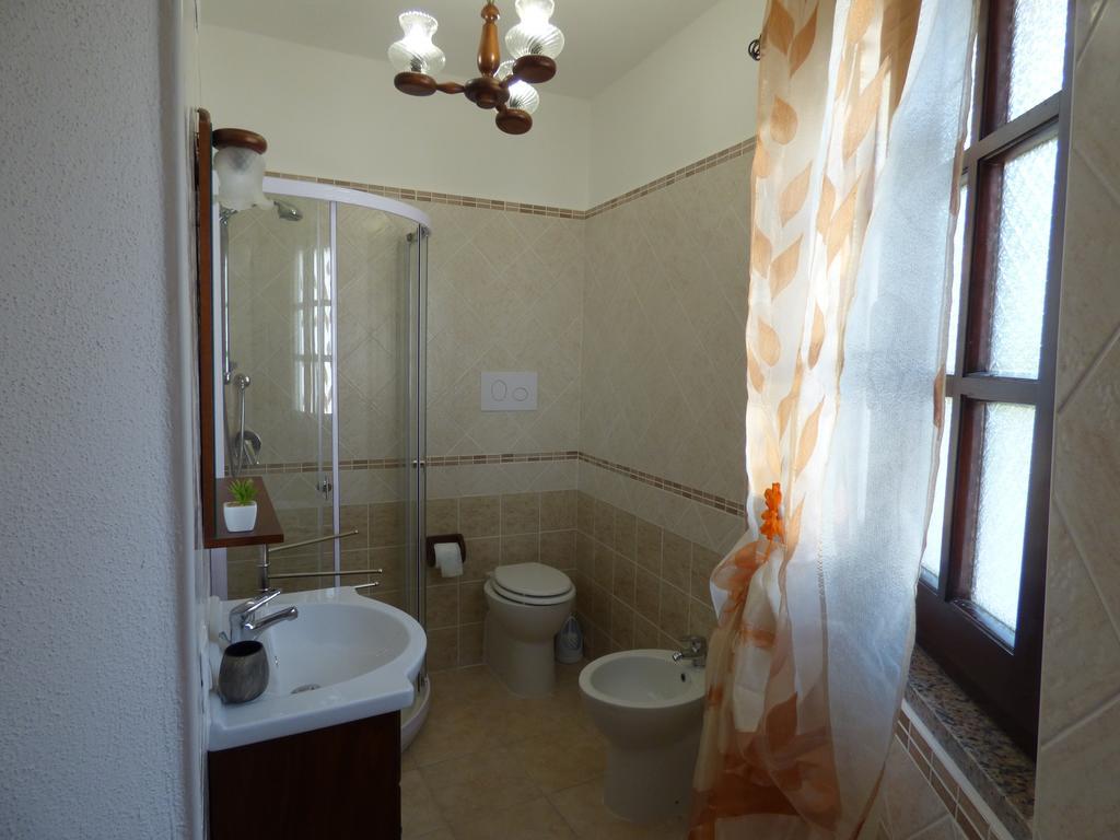 פורטו אוטיאולו B&B Baia Turchese חדר תמונה