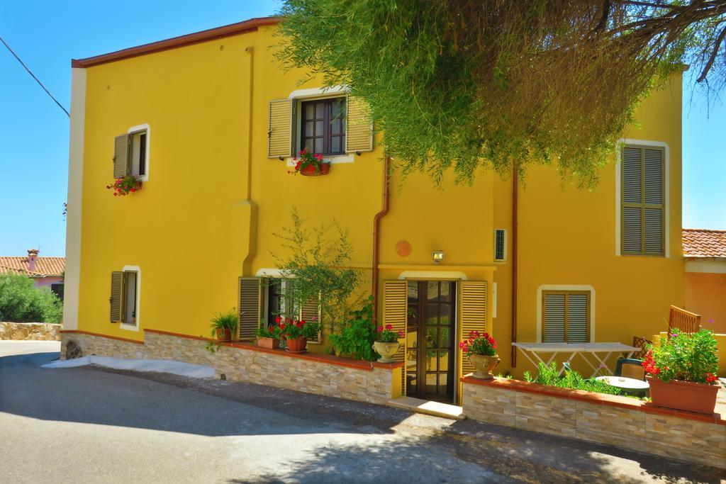 פורטו אוטיאולו B&B Baia Turchese מראה חיצוני תמונה